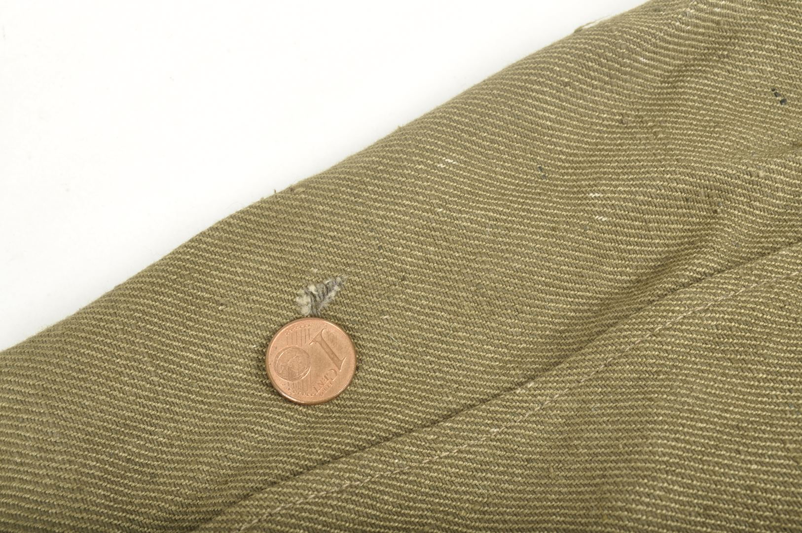 Pantalon modèle 44 daté 1945
