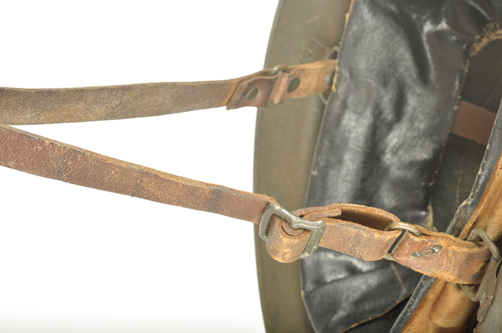 Casque US 17 / double insignes 89th Division Artillery Headquarters