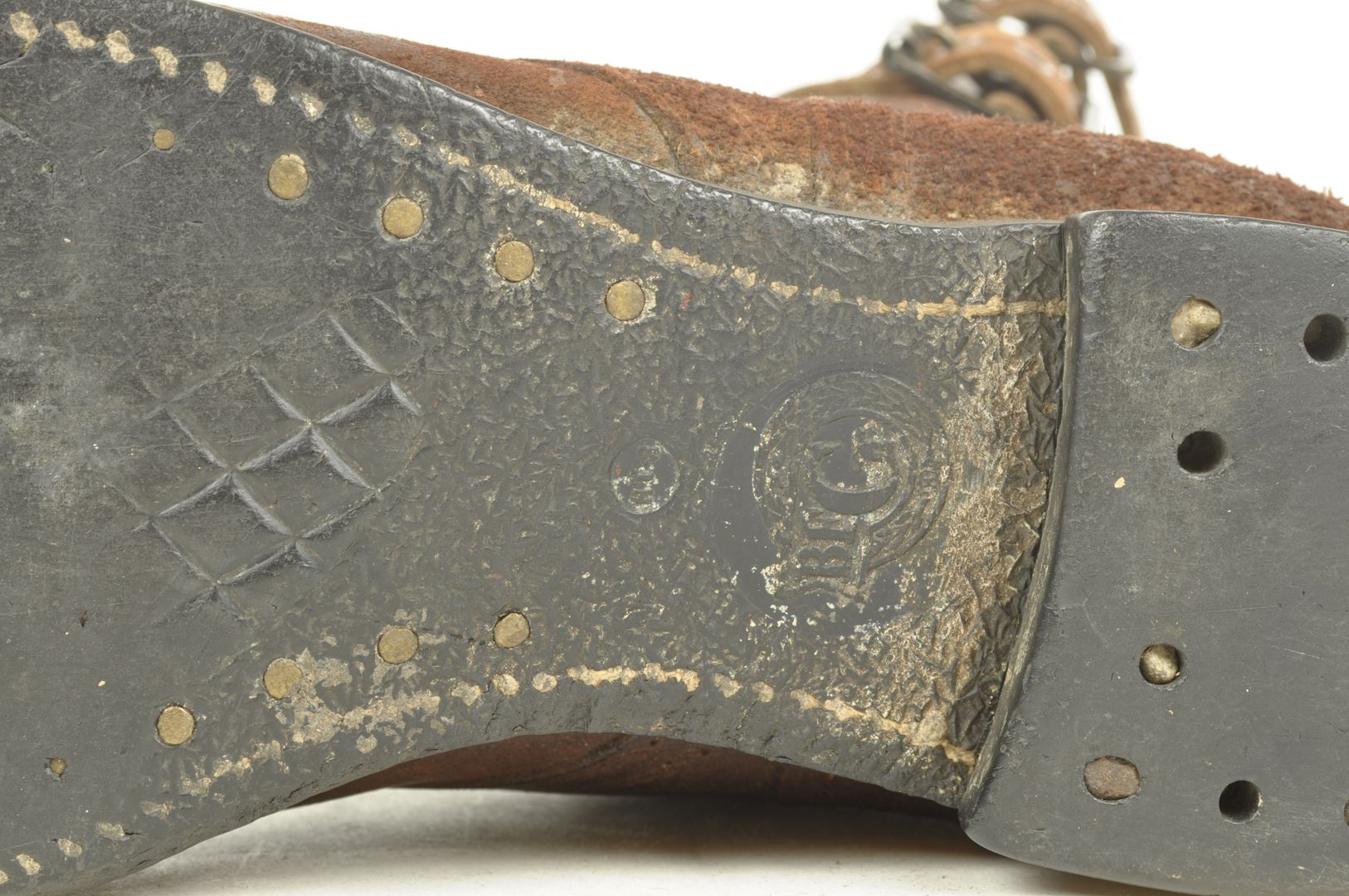 Brodequins à Jambières / Buckle Boots datés 1944