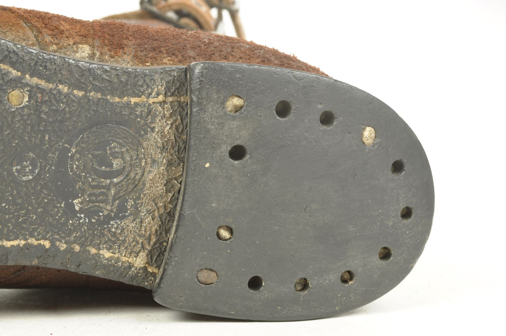 Brodequins à Jambières / Buckle Boots datés 1944