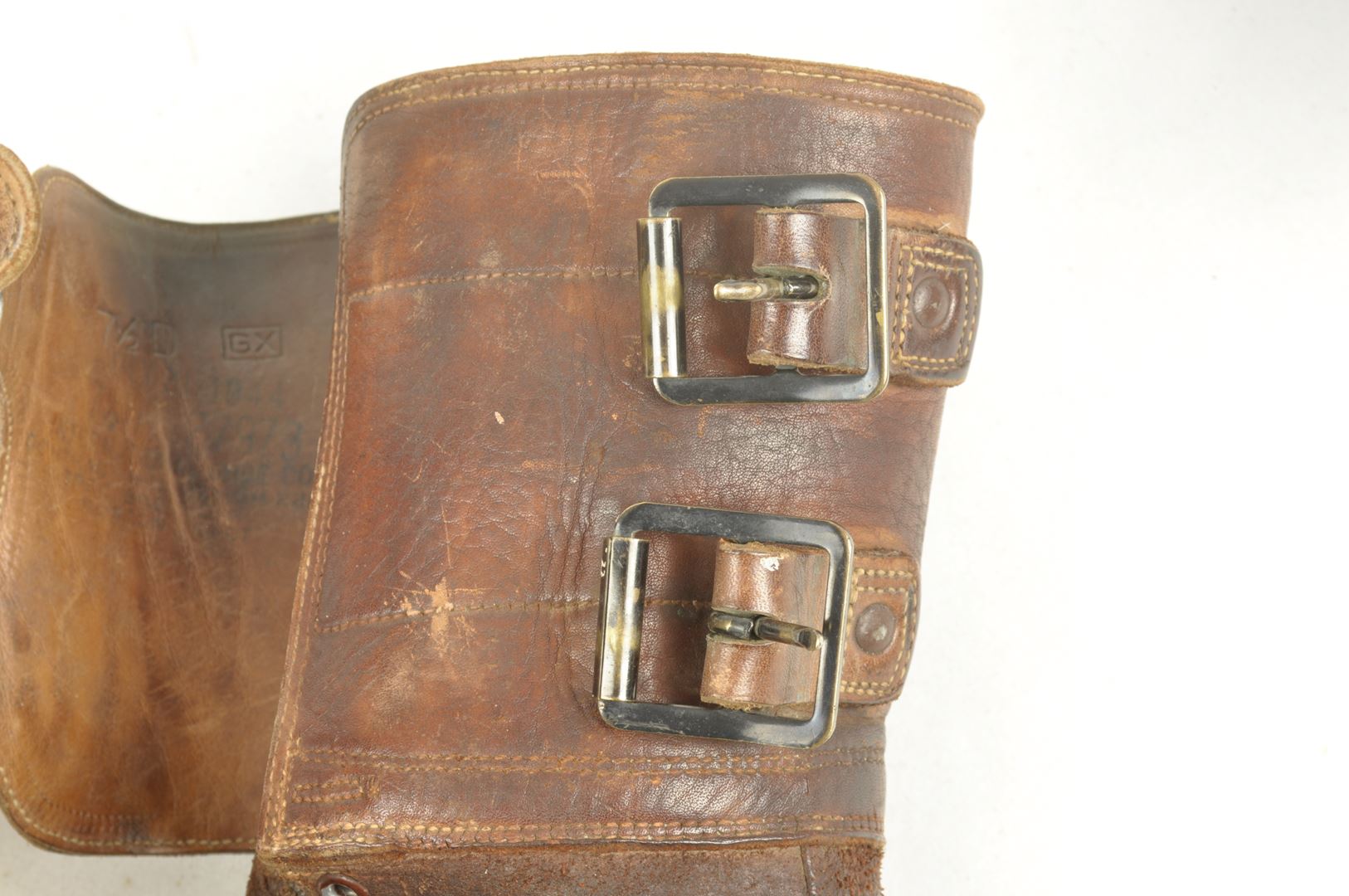 Brodequins à Jambières / Buckle Boots datés 1944