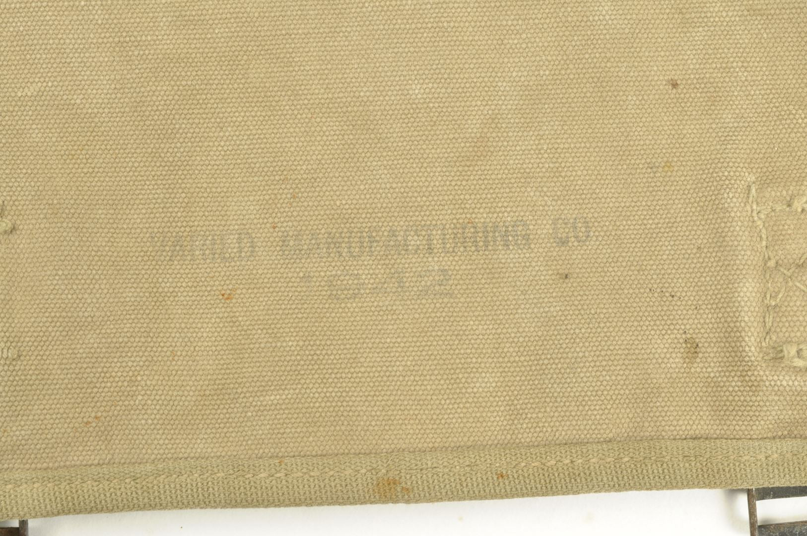 Musette "terrain" M36 datée 1942 / Nominative