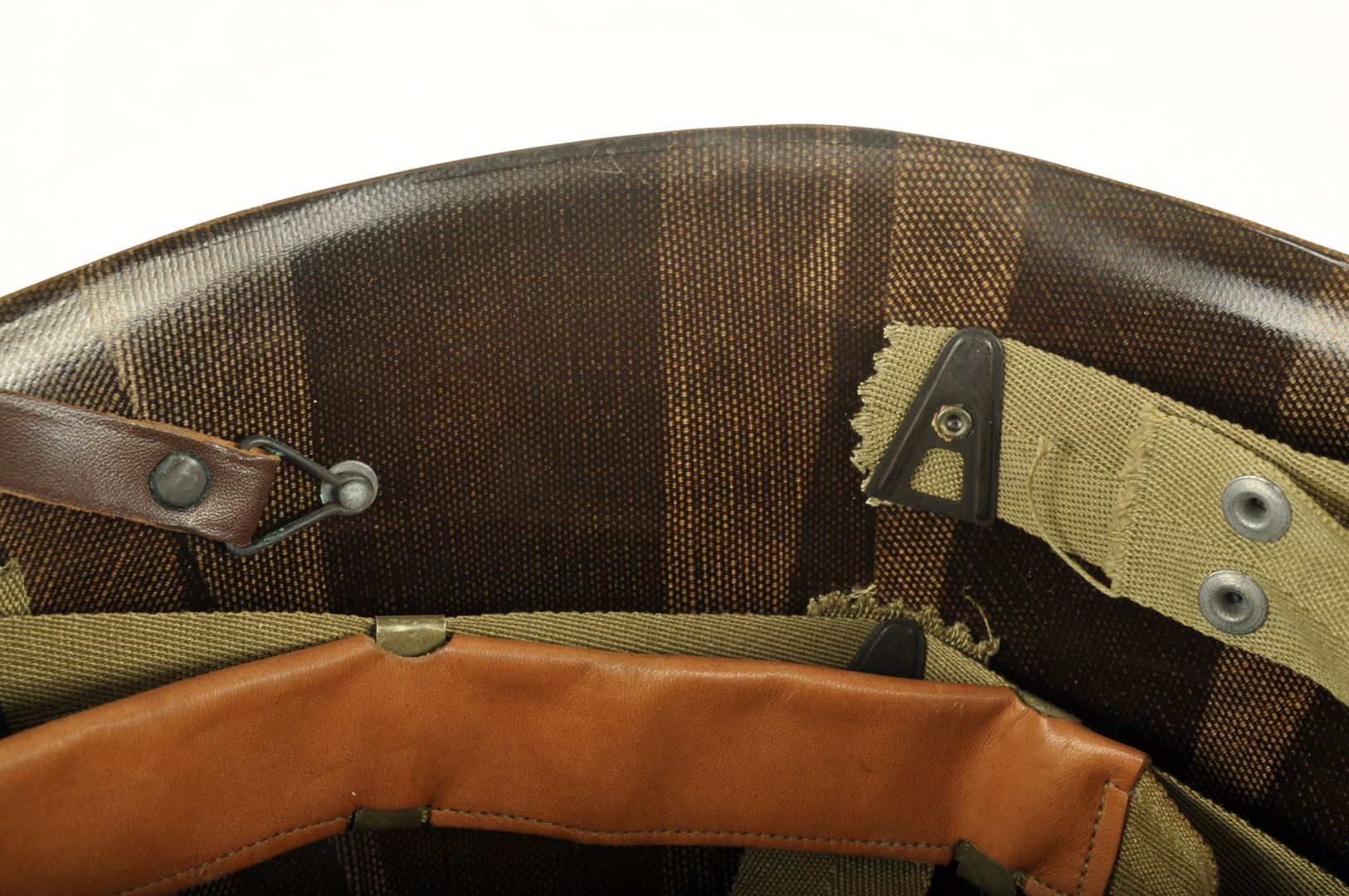 Casque US M1 avec son sous casque Westinghouse / ETAT NEUF