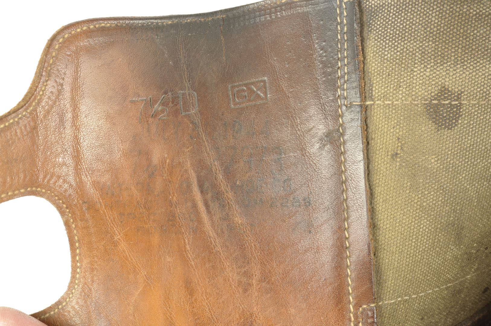 Brodequins à Jambières / Buckle Boots datés 1944
