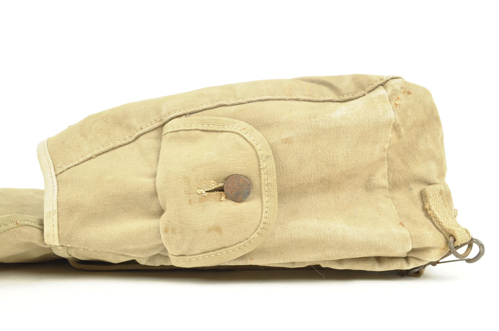 Musette "terrain" M36 datée 1942 / Nominative