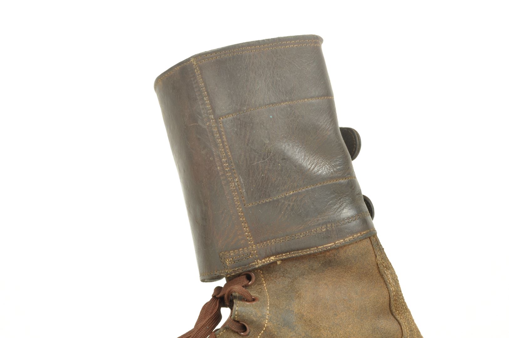 Brodequins à Jambières / Buckle Boots datés 1944