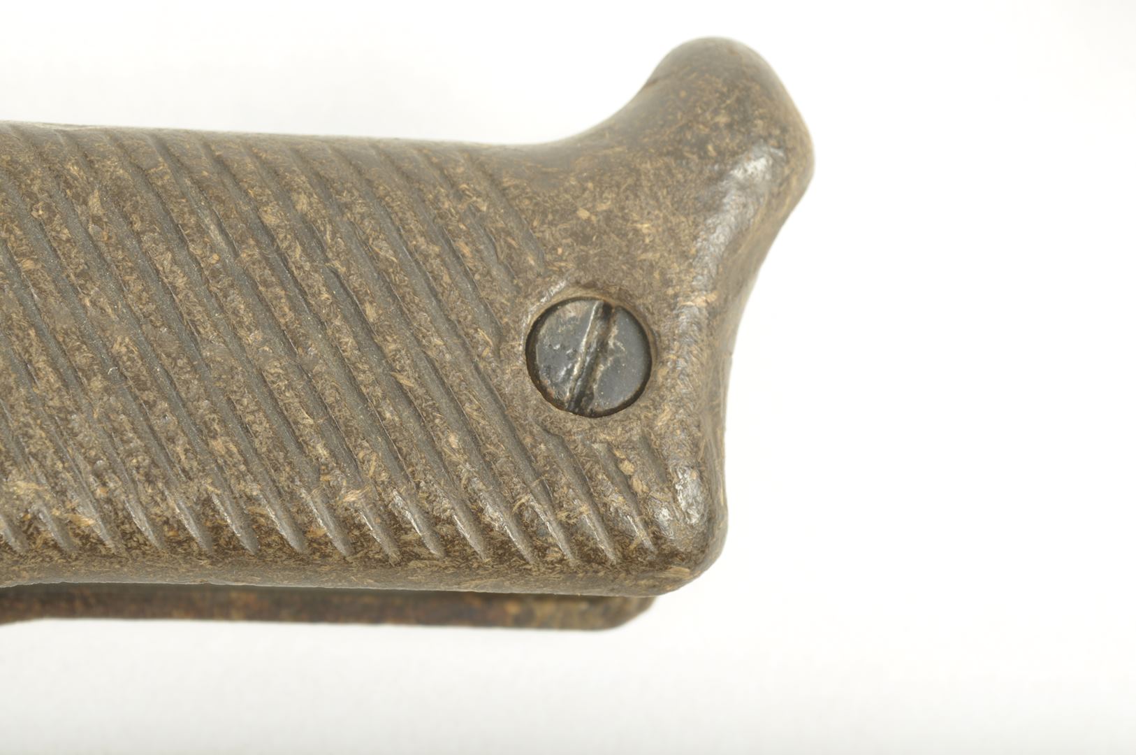 Plaquettes MG 42 datées 1943