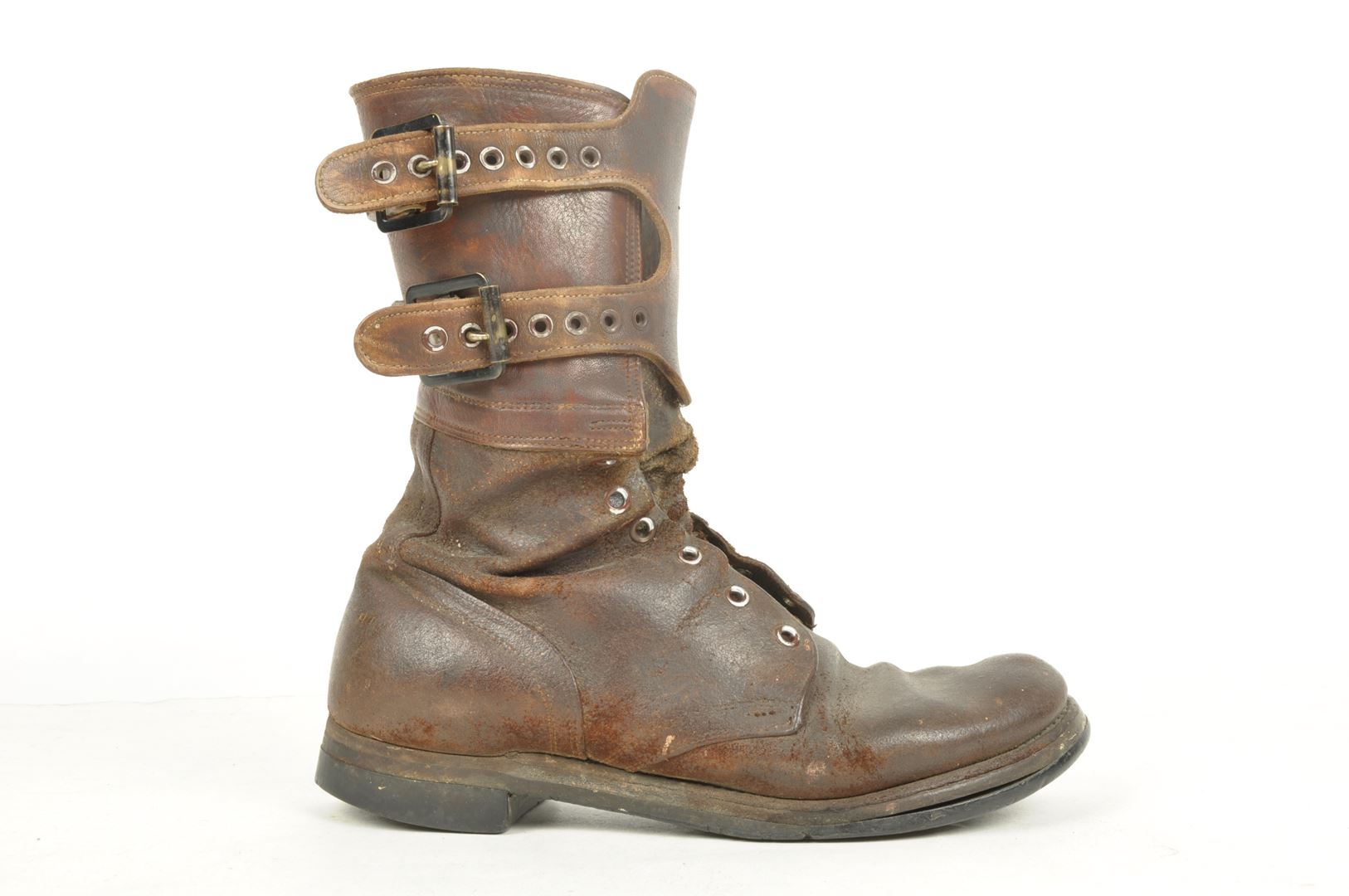 Brodequins à Jambières / Buckle Boots datés 1944