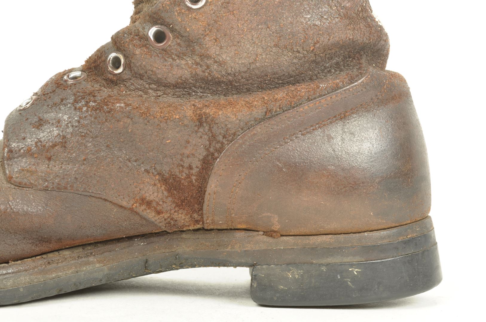 Brodequins à Jambières / Buckle Boots datés 1944