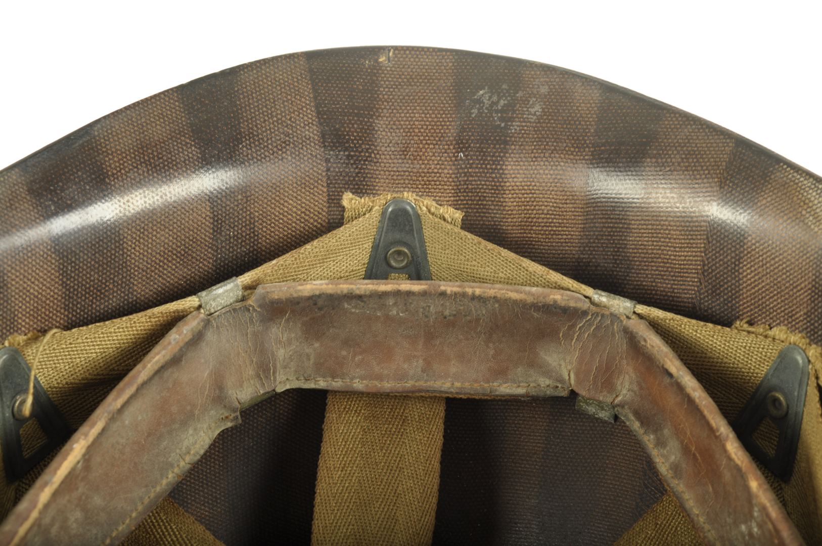 Casque US M1 SCHLUETER de l' US NAVY / Nominatif et identifié