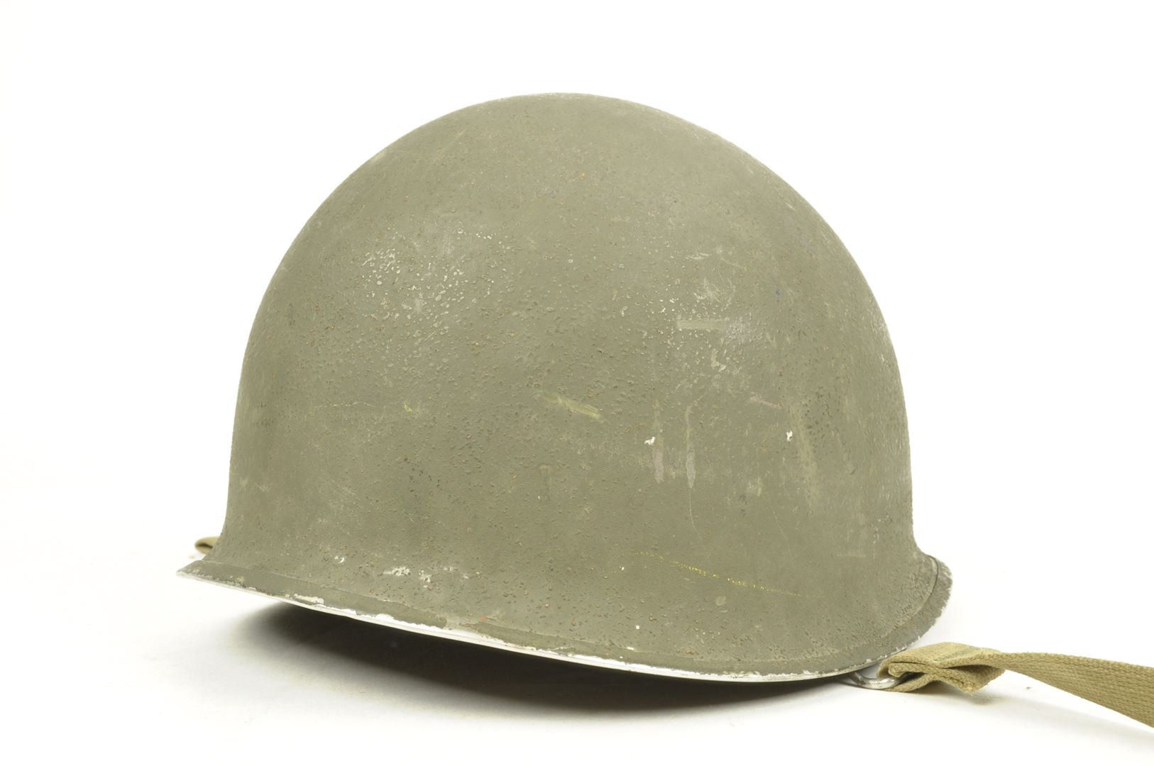 Casque US M1 impacté et son sous casque FIRESTONE nominatif / ARDENNES