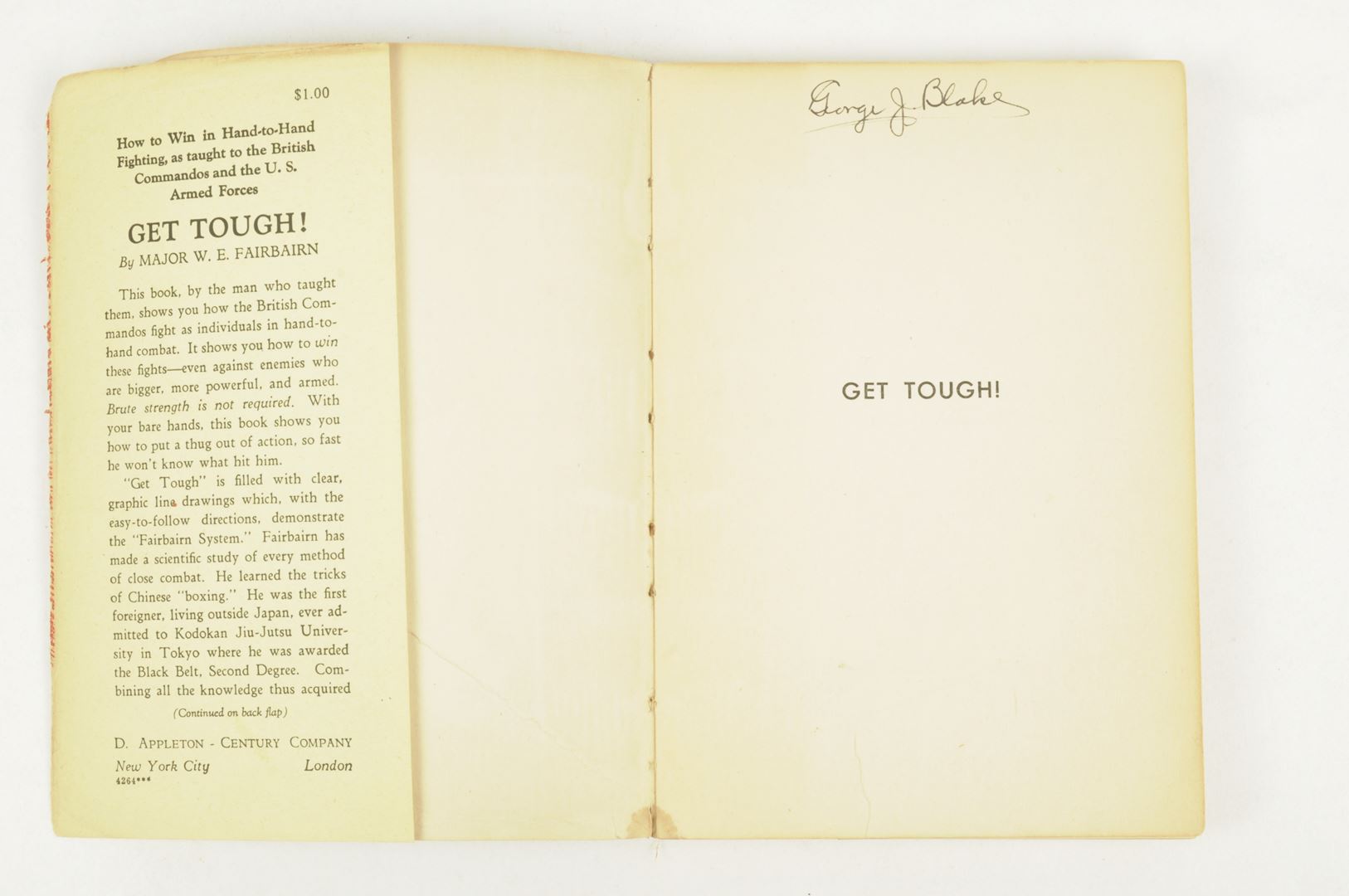 Livre ORIGINAL "GET TOUGH" daté 1943 / nominatif