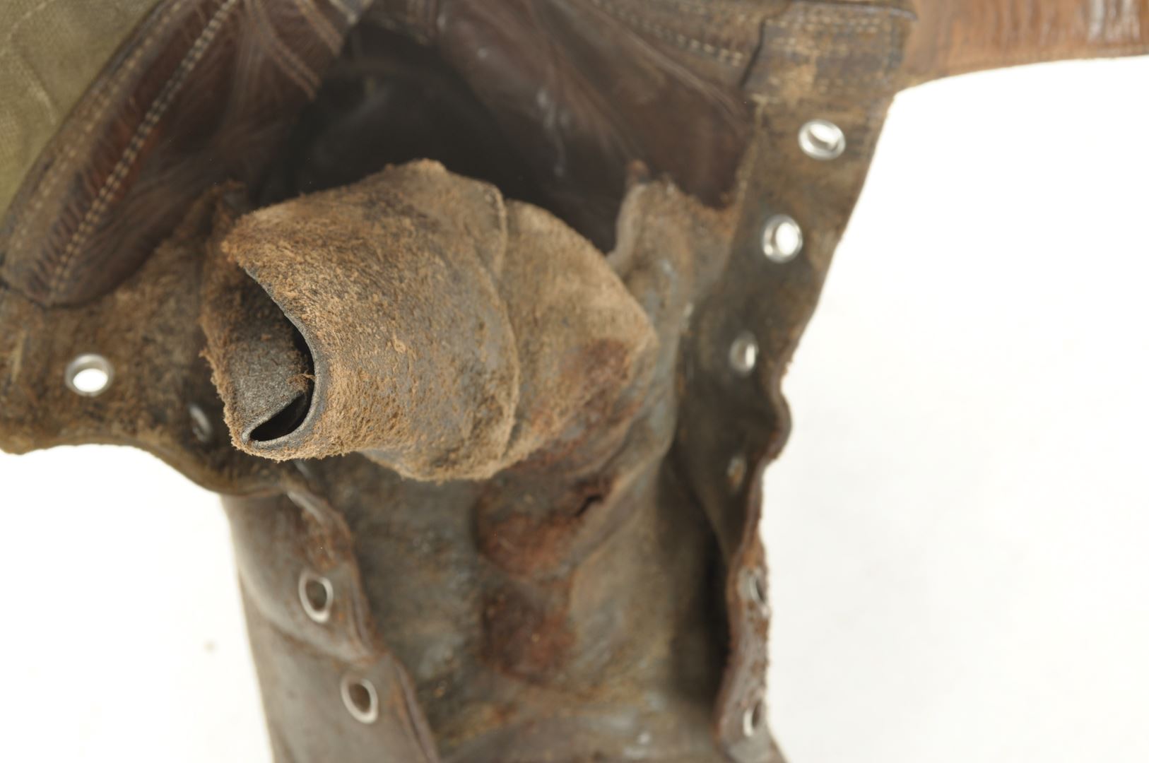 Brodequins à Jambières / Buckle Boots datés 1944