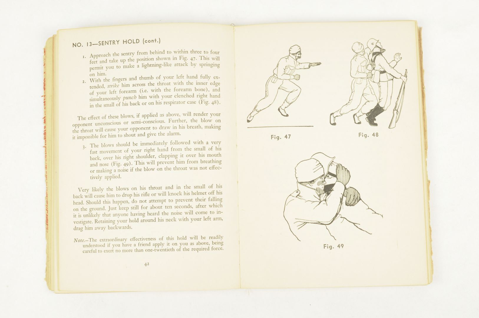 Livre ORIGINAL "GET TOUGH" daté 1943 / nominatif