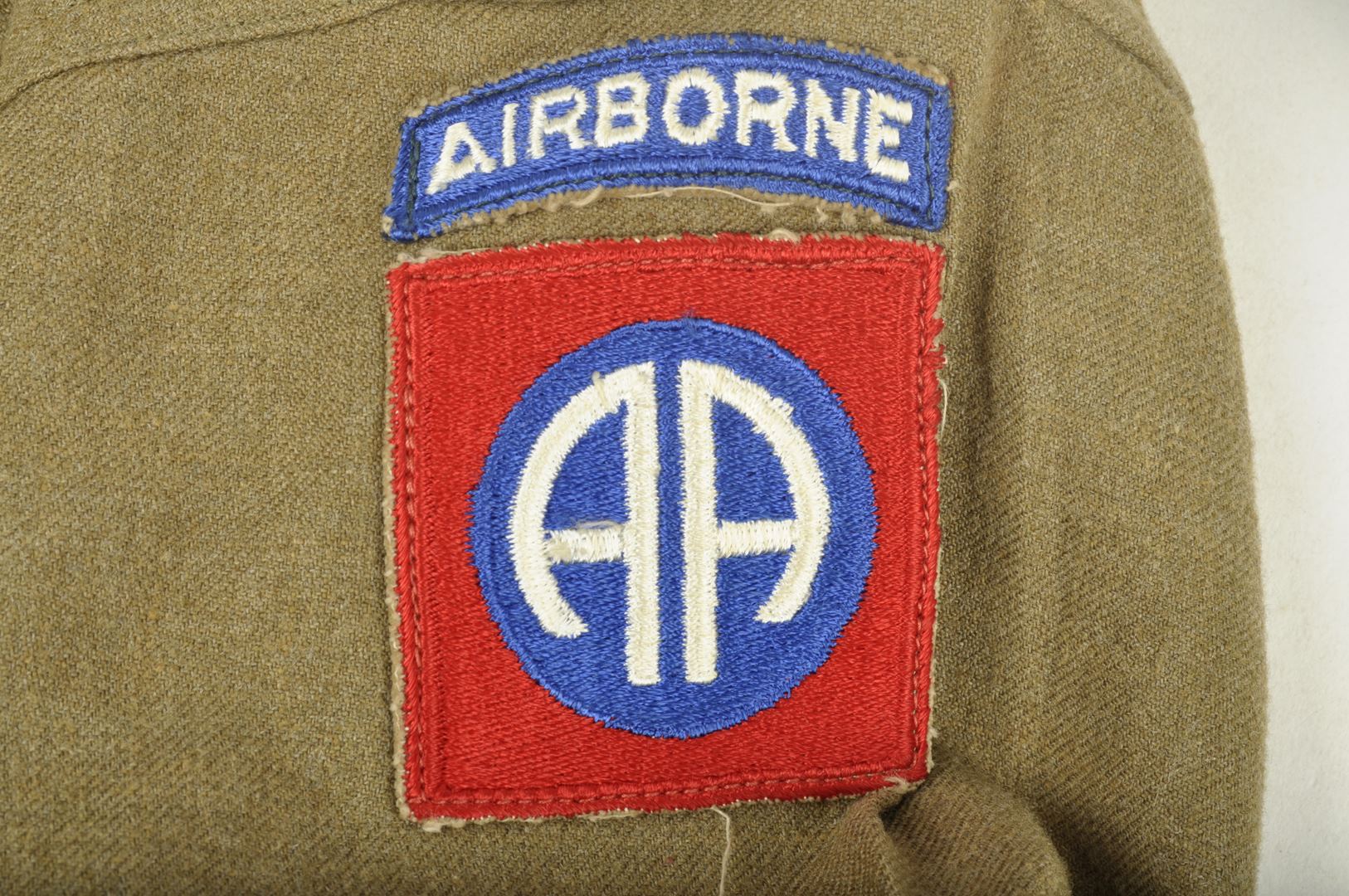 Chemise Officier "moutarde" / 82ième Airborne