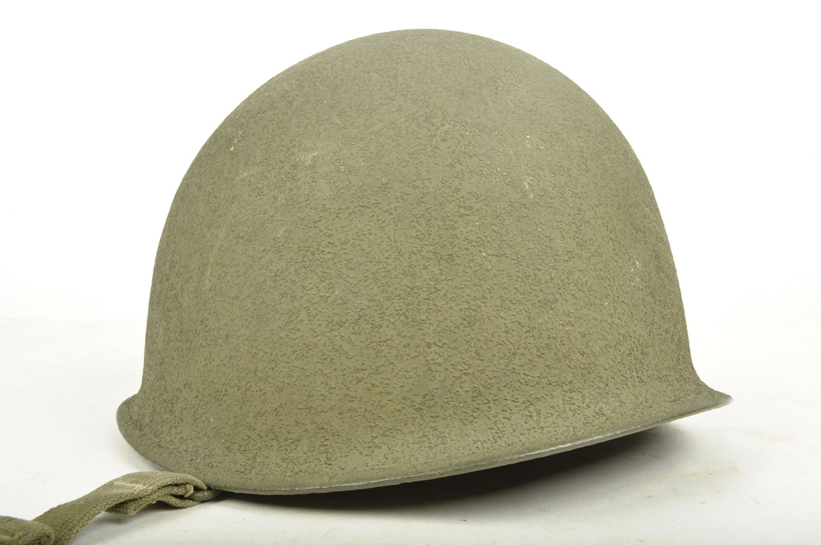Casque US M1 SCHLUETER de l' US NAVY / Nominatif et identifié
