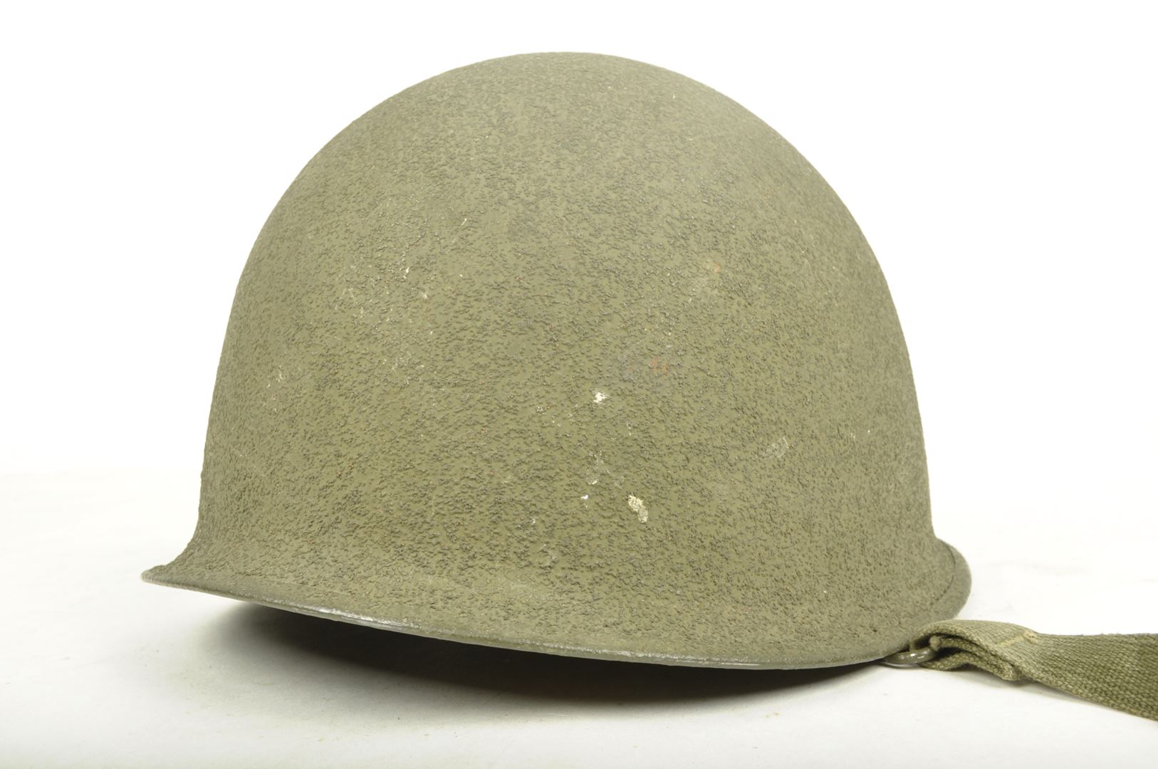 Casque US M1 SCHLUETER de l' US NAVY / Nominatif et identifié