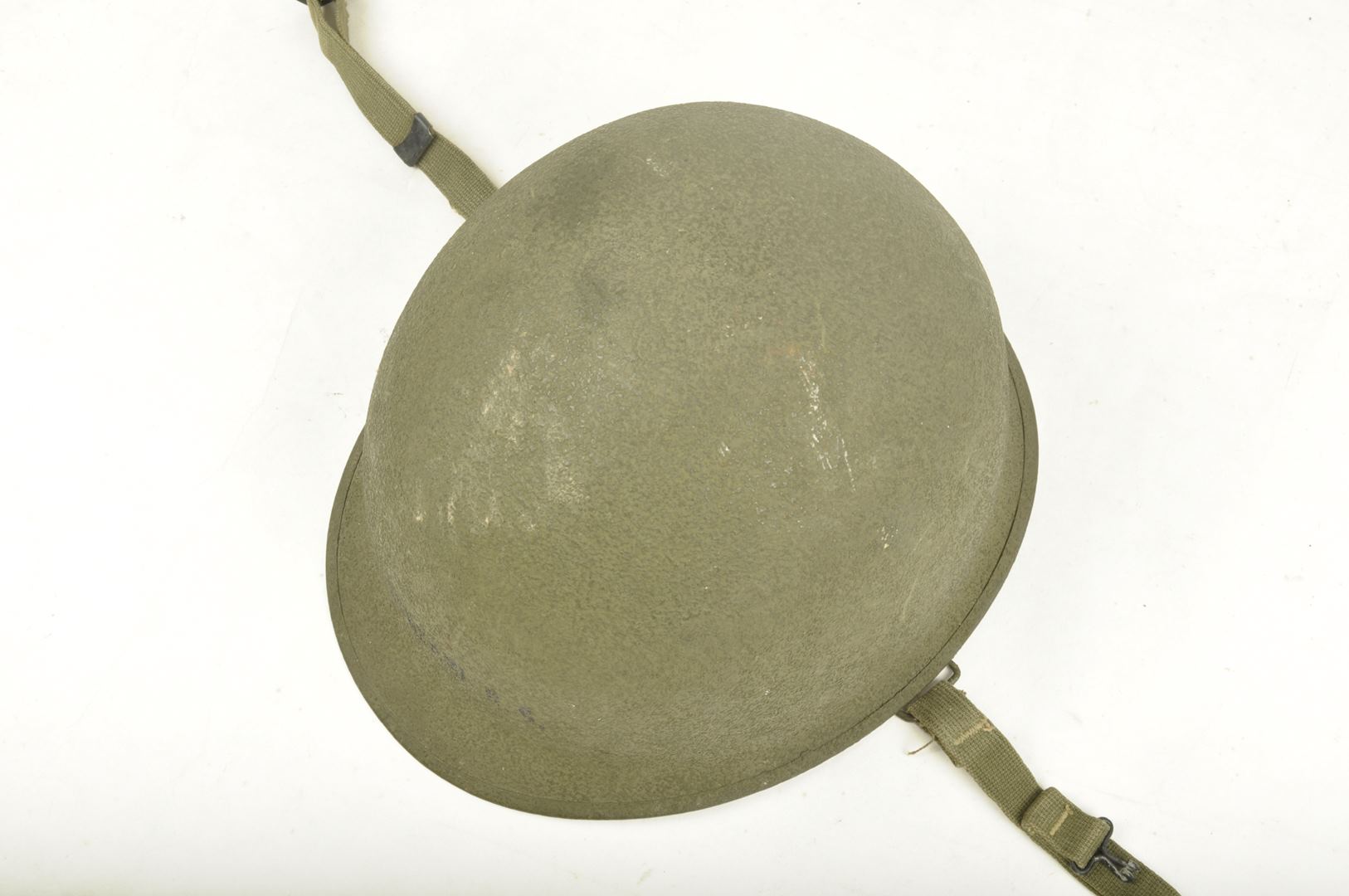 Casque US M1 SCHLUETER de l' US NAVY / Nominatif et identifié