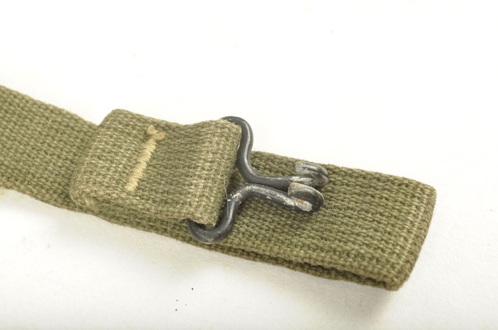 Casque US M1 SCHLUETER de l' US NAVY / Nominatif et identifié