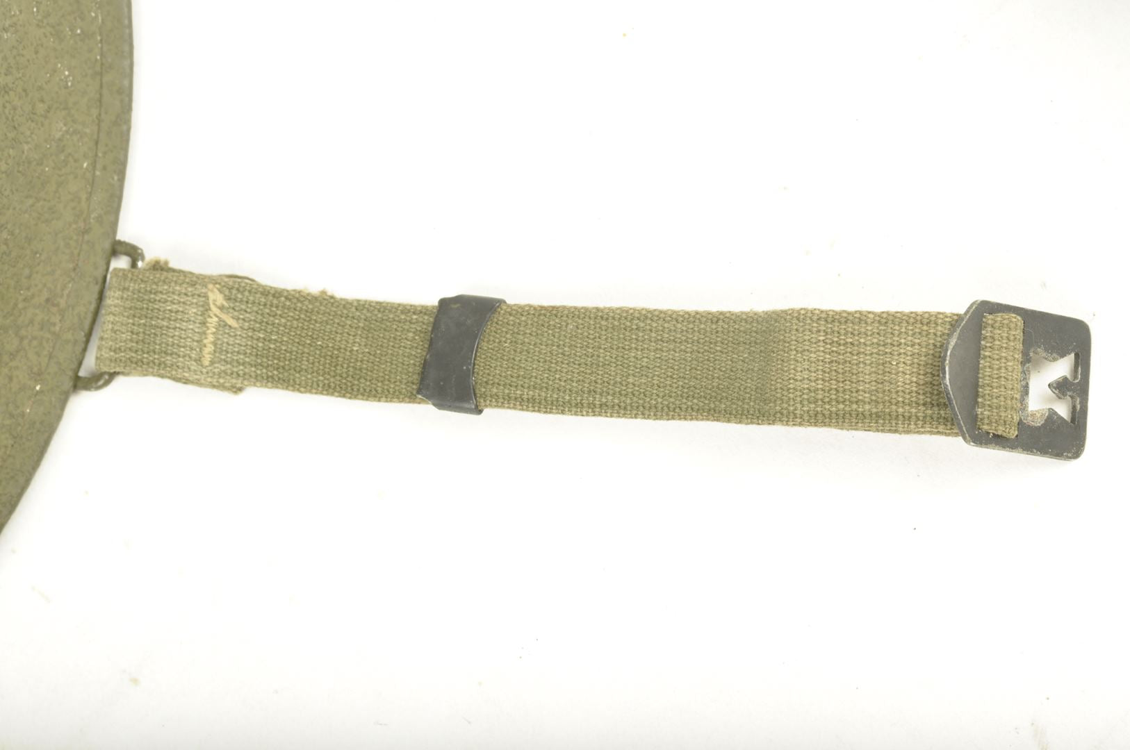 Casque US M1 SCHLUETER de l' US NAVY / Nominatif et identifié