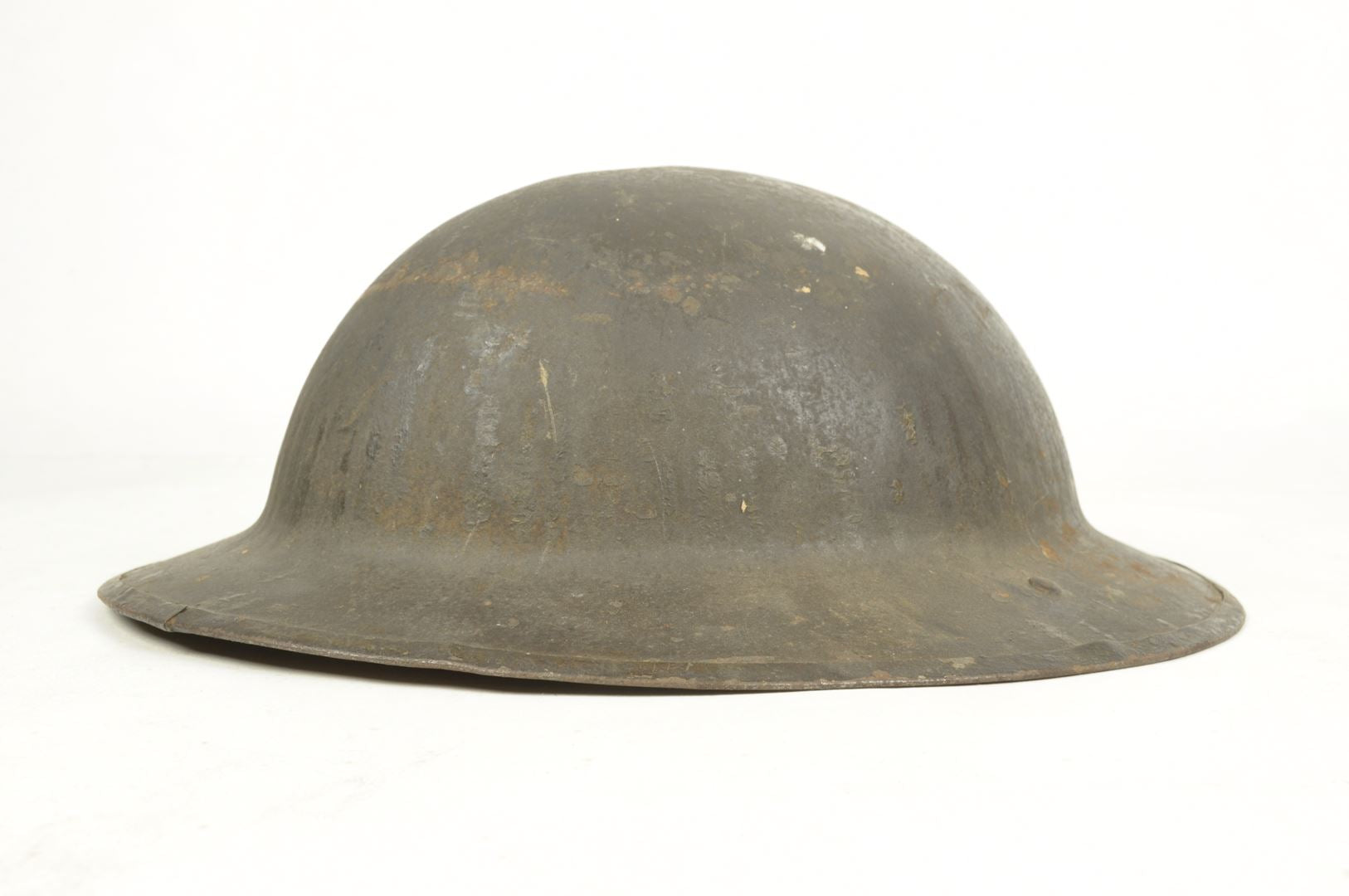 Casque US 17 3rd infantry division fabrication Britannique / Nominatif et identifié