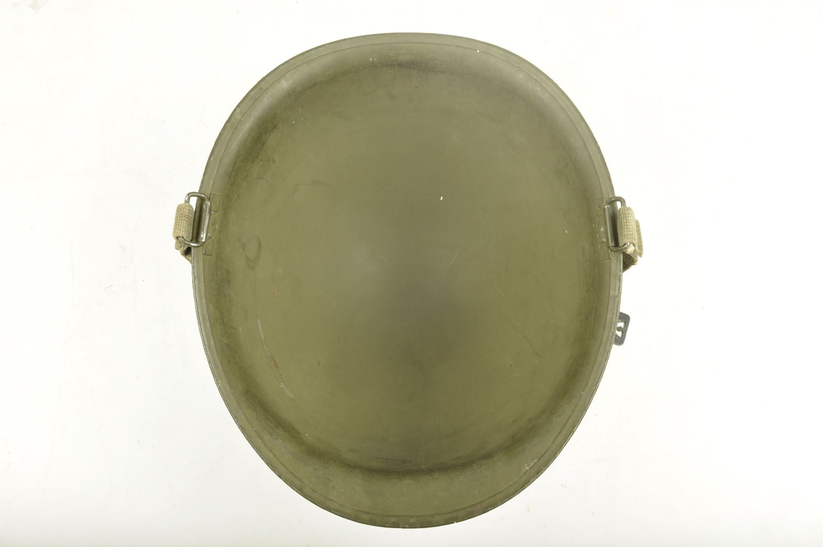 Casque US M1 SCHLUETER de l' US NAVY / Nominatif et identifié