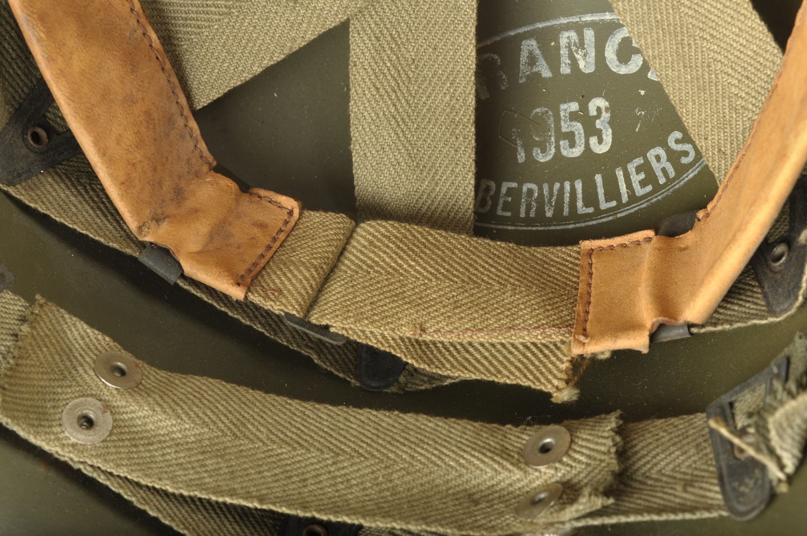 Sous casque TAP 51 - 53 daté 1953 / NEUF DE STOCK