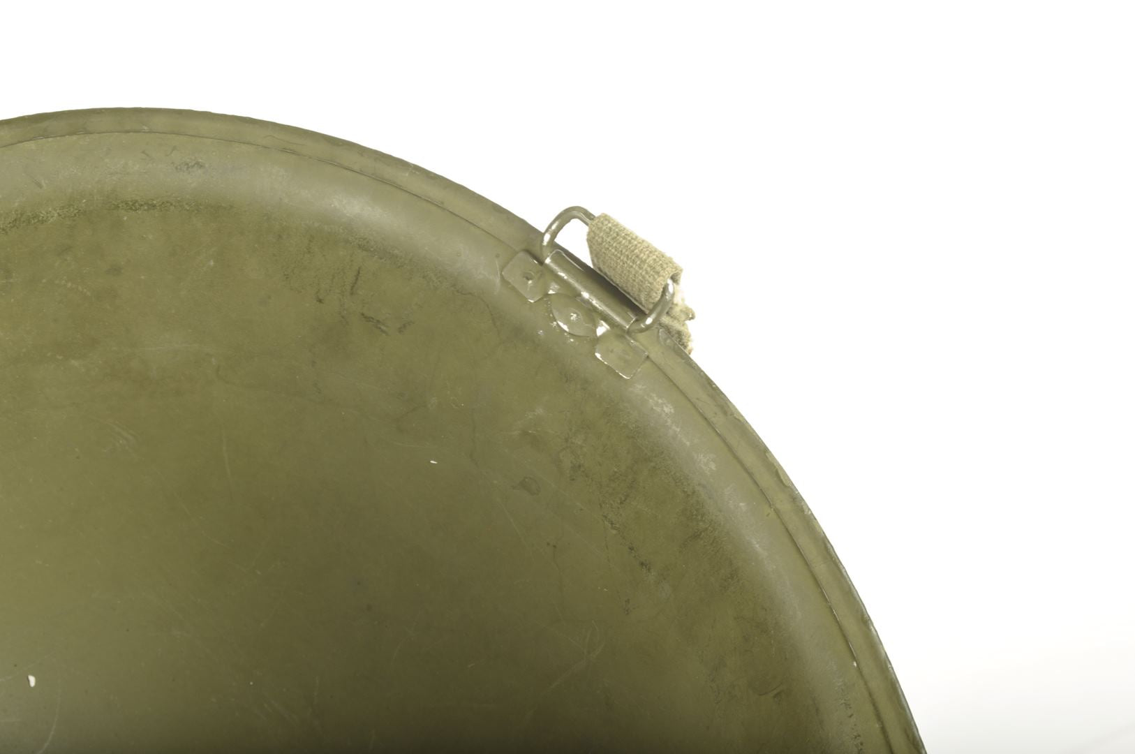 Casque US M1 SCHLUETER de l' US NAVY / Nominatif et identifié