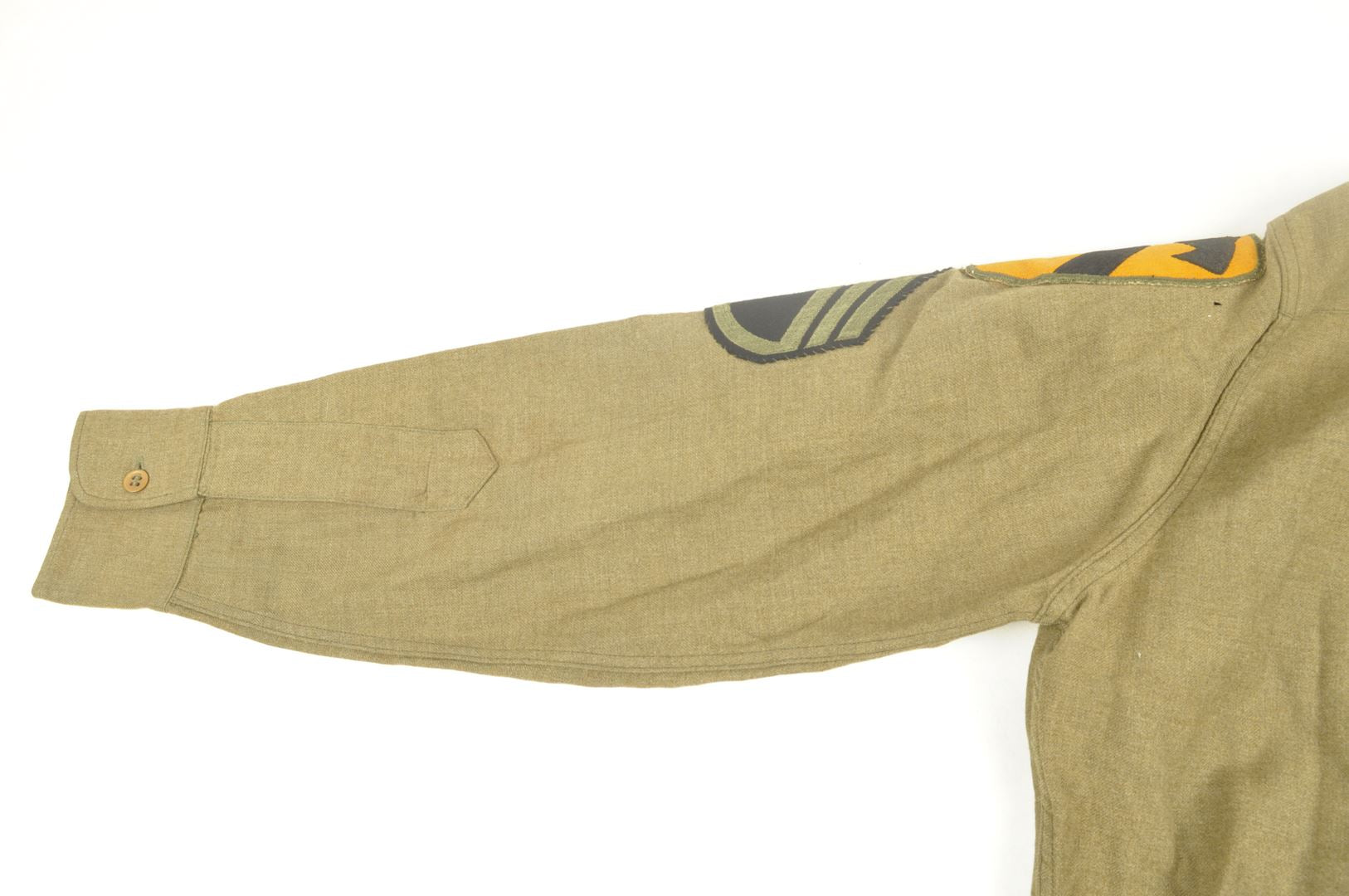Chemise "moutarde" 77th Infantry Division identifiée / Okinawa