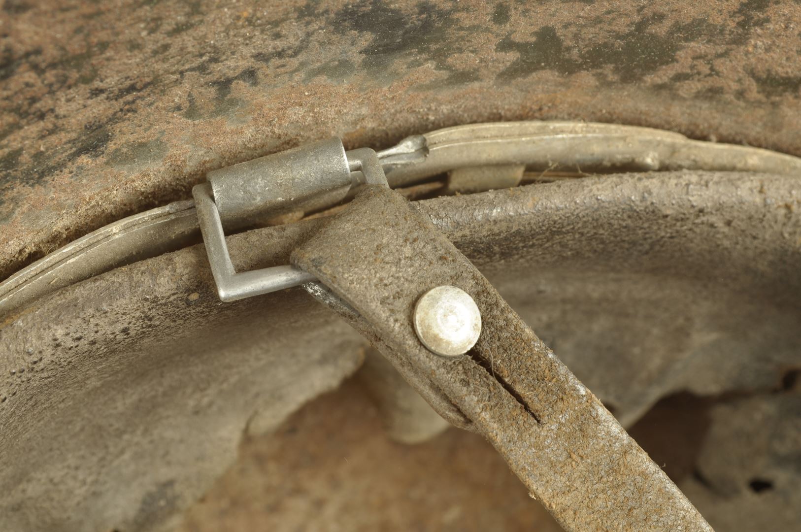 Casque allemand HEER modèle 35 Nominatif sorti de grenier