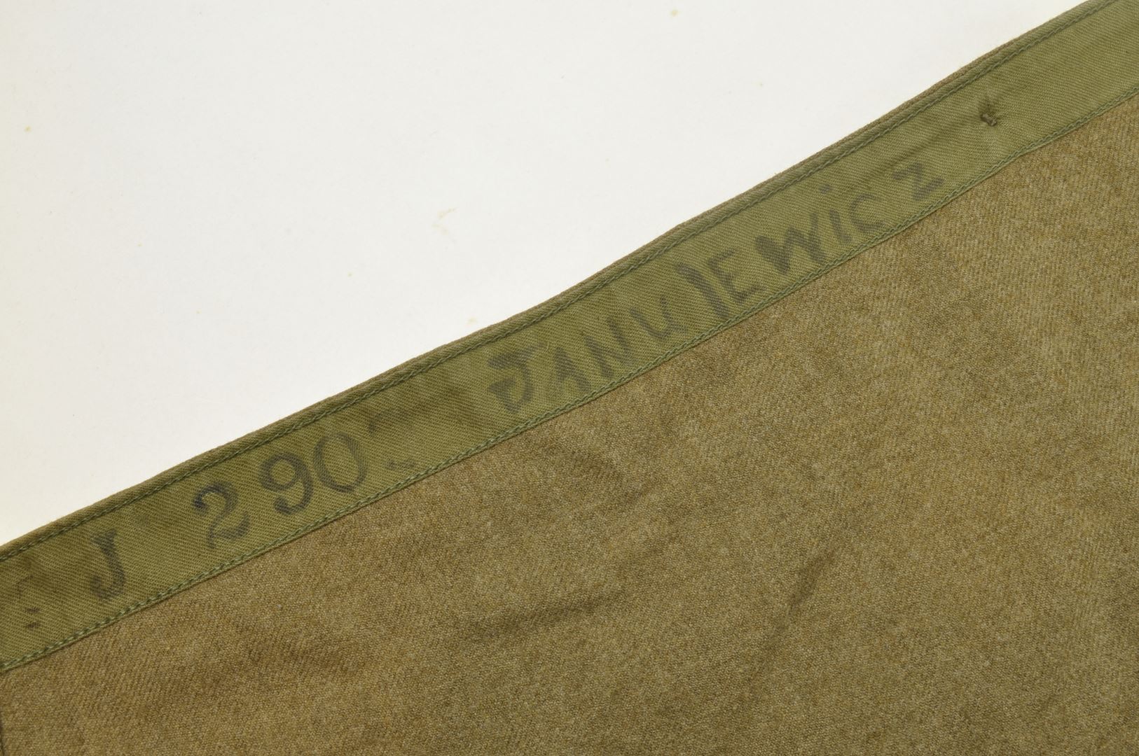 Chemise "moutarde" 77th Infantry Division identifiée / Okinawa