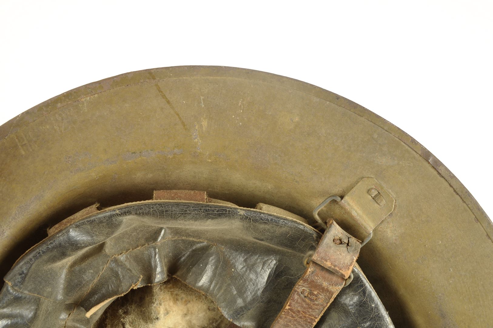 Casque US 17 3rd infantry division fabrication Britannique / Nominatif et identifié