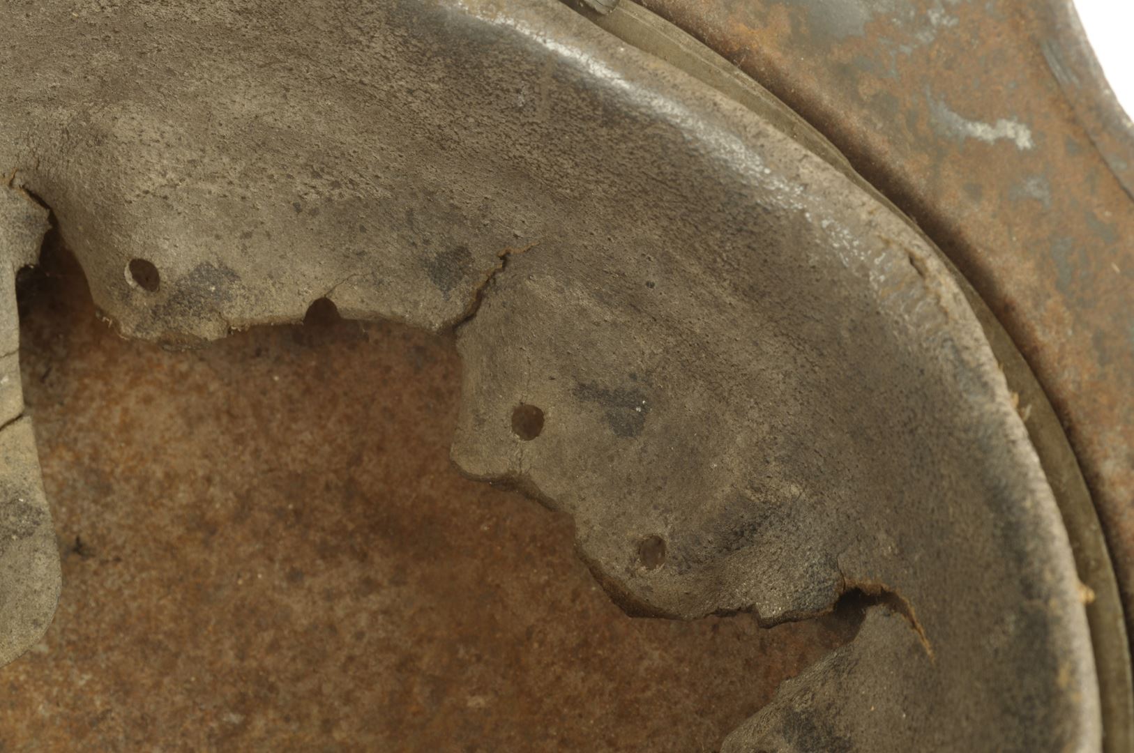 Casque allemand HEER modèle 35 Nominatif sorti de grenier