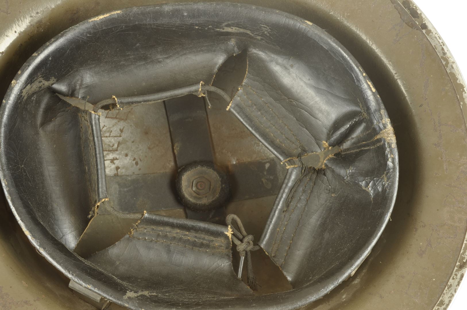 Casque Britannique MKII Nominatif 1940 / Royal Artillery 42nd East Lancashire Division