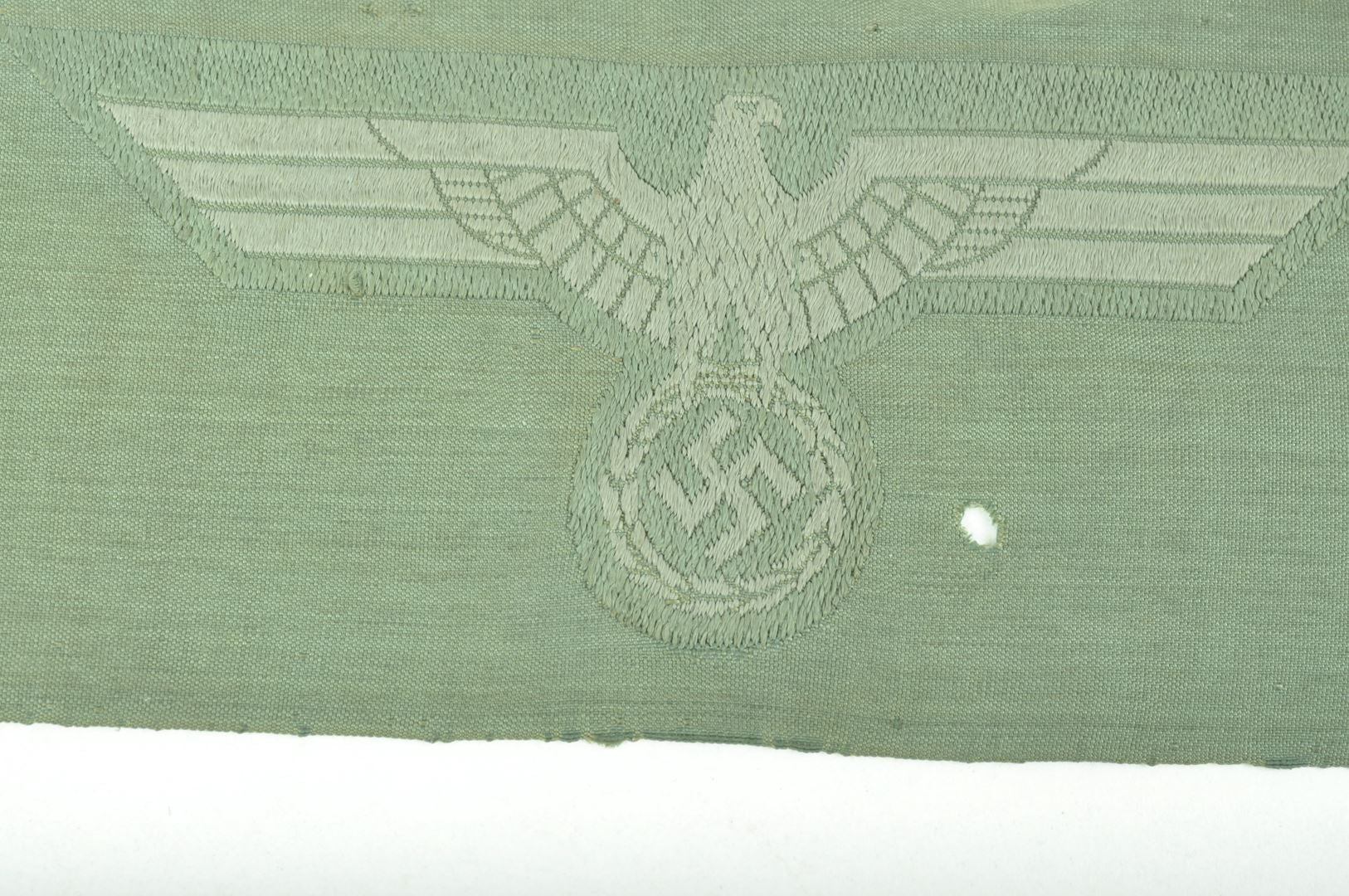 Aigle de poitrine Wehrmacht / Heer