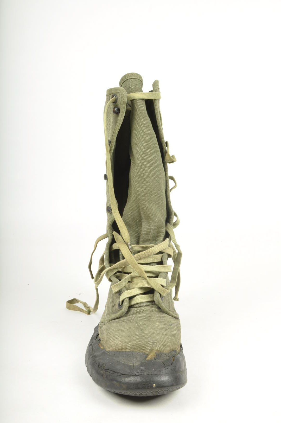 Bottes de Jungle US datées 1943