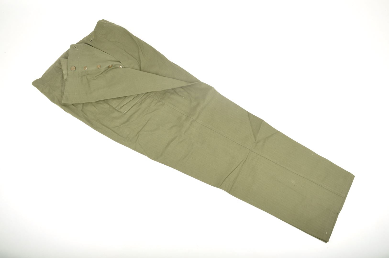 Pantalon HBT US ARMY / NEUF DE STOCK et daté 1944