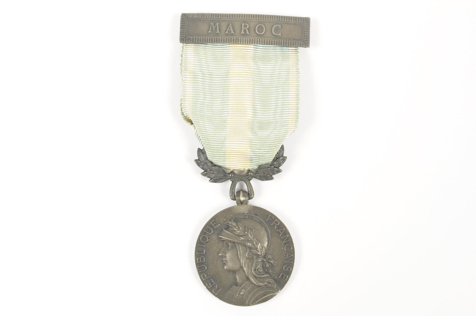 Ensemble diplômes et médailles 3 REI / Campagne du Maroc