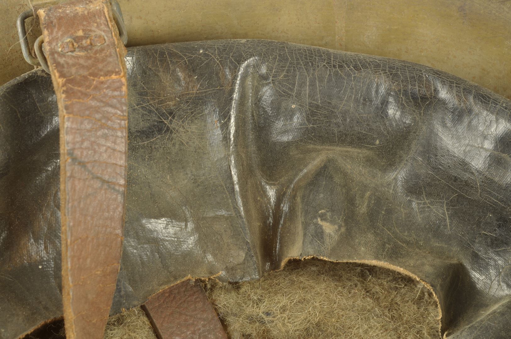Casque US 17 3rd infantry division fabrication Britannique / Nominatif et identifié