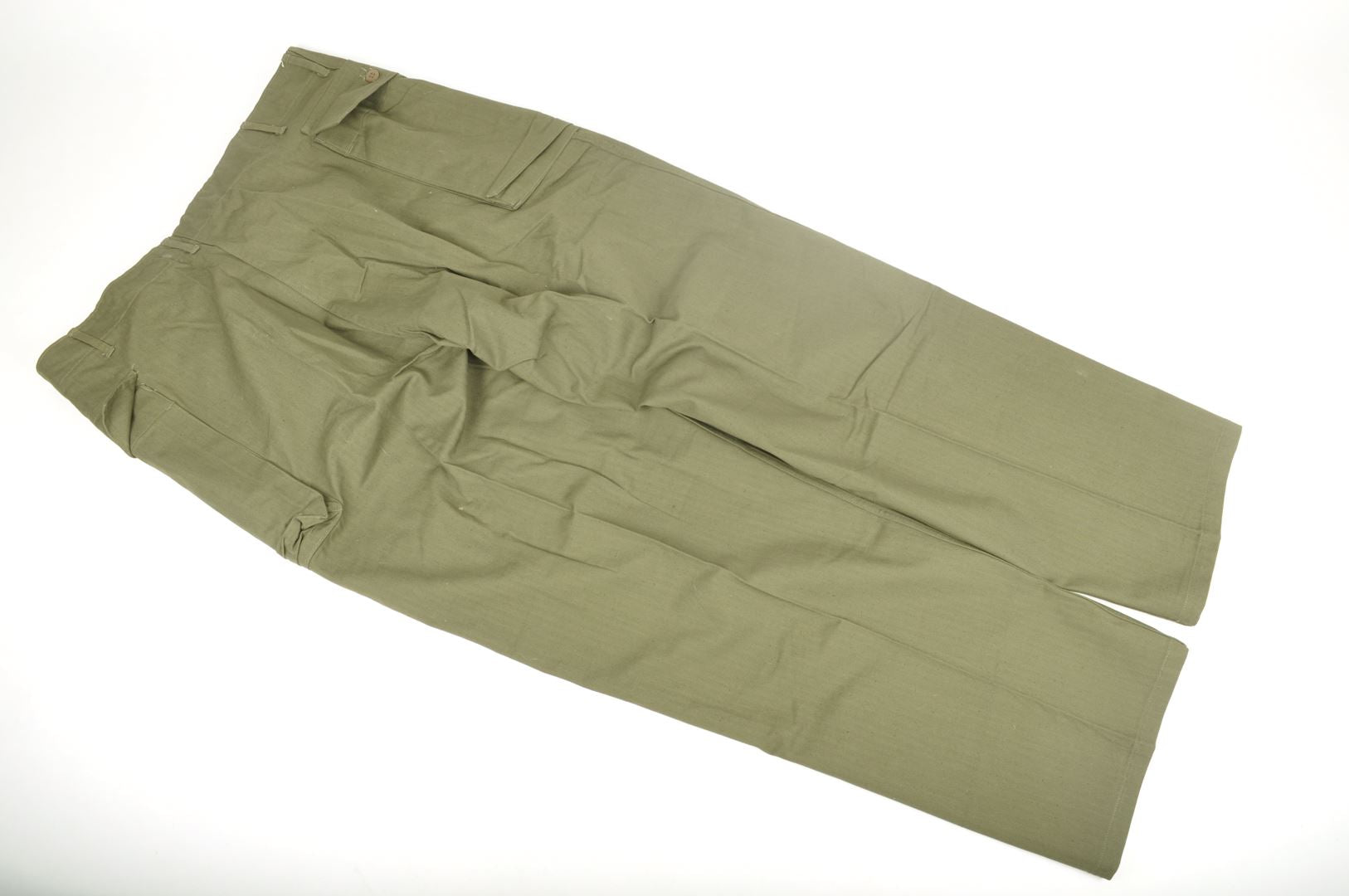 Pantalon HBT US ARMY / NEUF DE STOCK et daté 1944