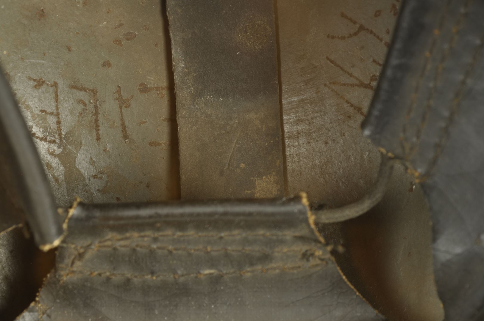 Casque Britannique MKII Nominatif 1940 / Royal Artillery 42nd East Lancashire Division