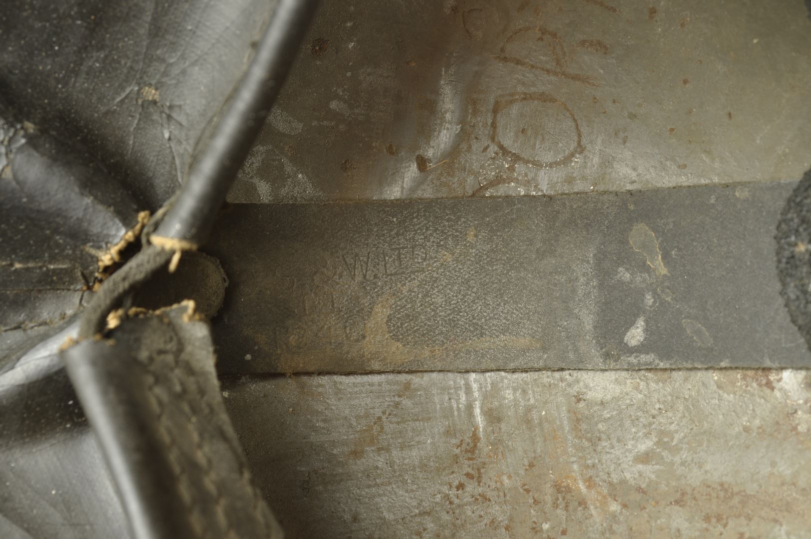 Casque Britannique MKII Nominatif 1940 / Royal Artillery 42nd East Lancashire Division