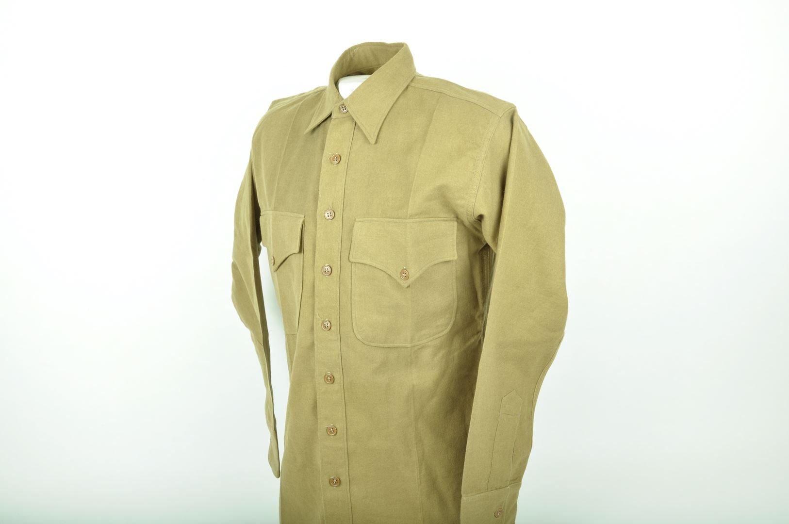 Chemise USMC datée 1942 / ETAT NEUF