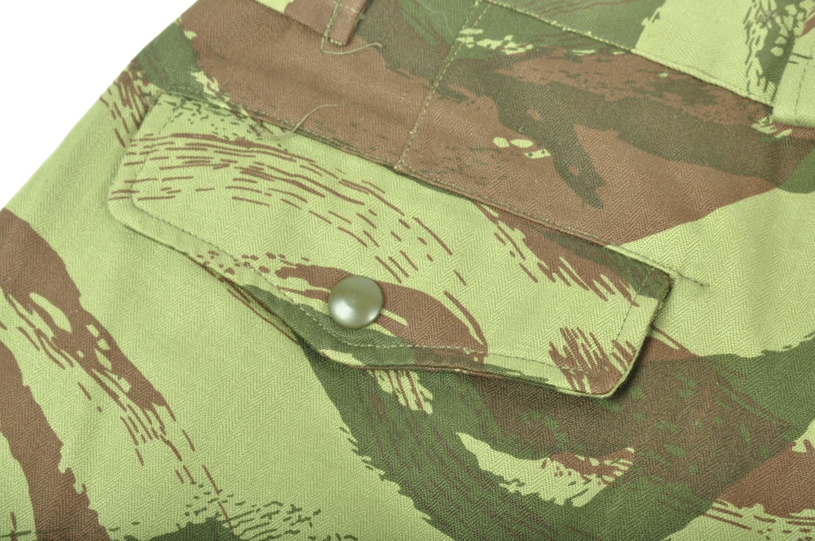 Pantalon TAP 47 / 56 camouflé / ETAT NEUF