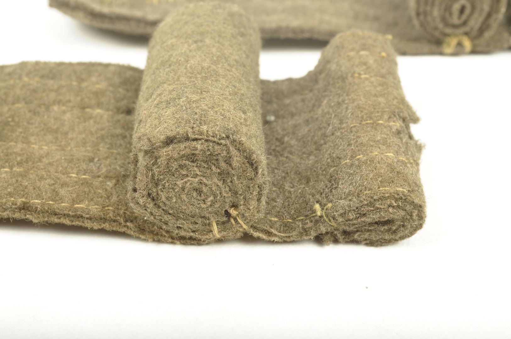 Paire de pattes d'épaules à rouleaux / Troupe