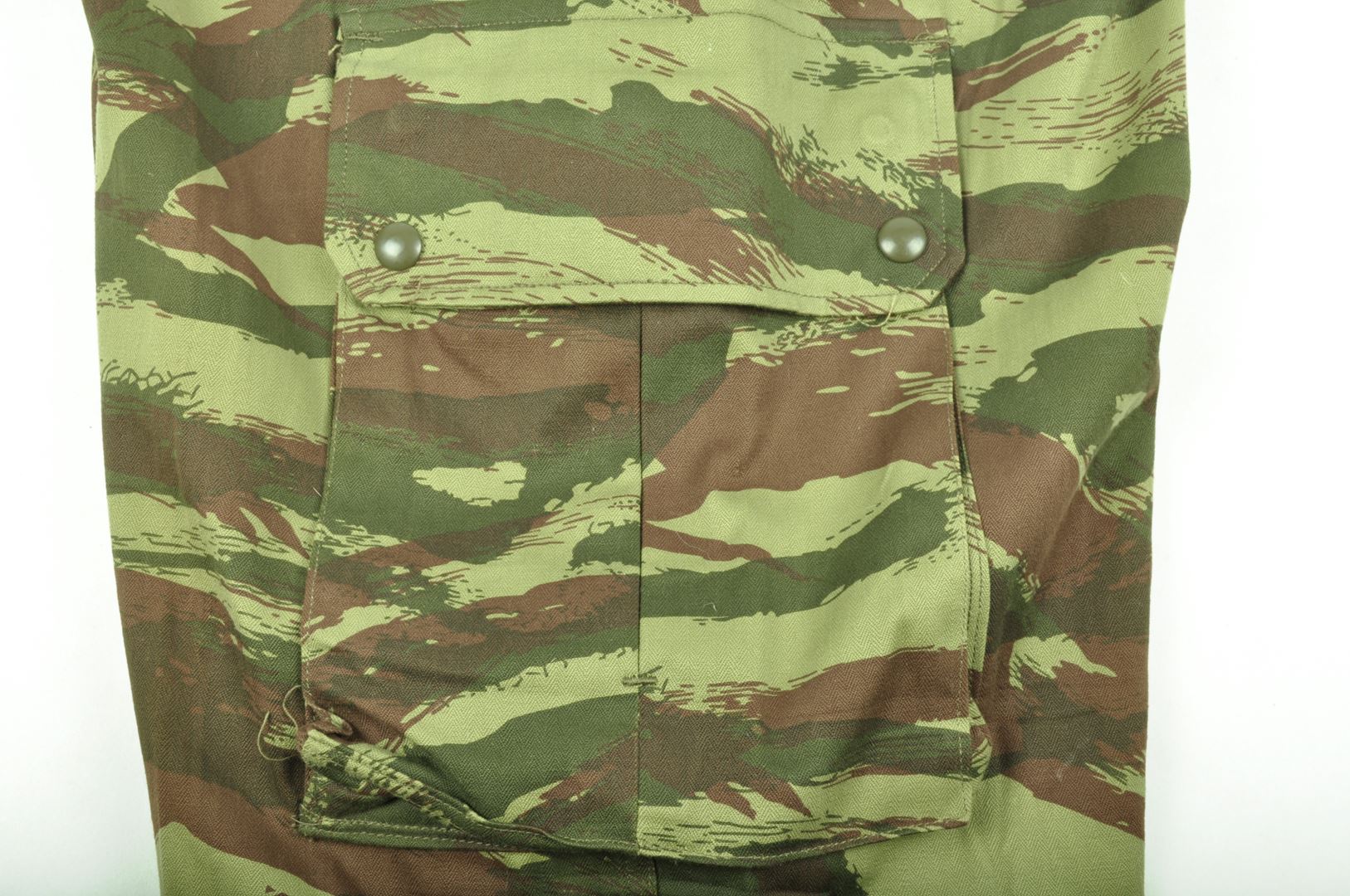 Pantalon TAP 47 / 56 camouflé / ETAT NEUF