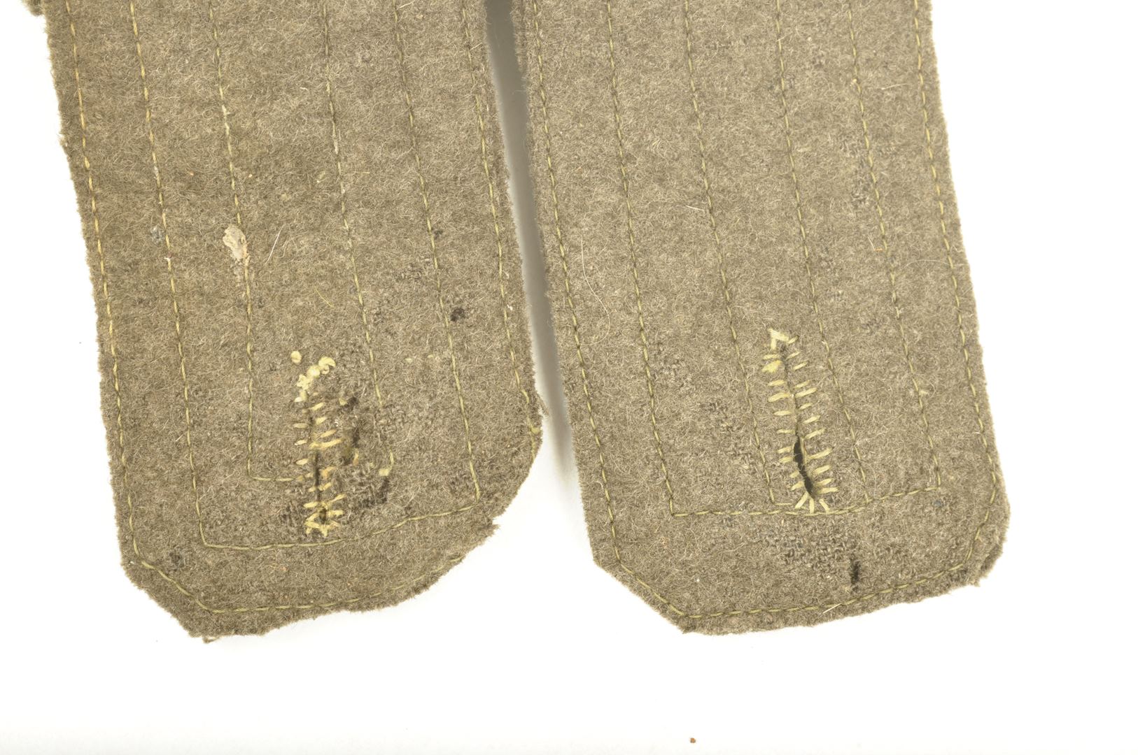 Paire de pattes d'épaules à rouleaux / Troupe