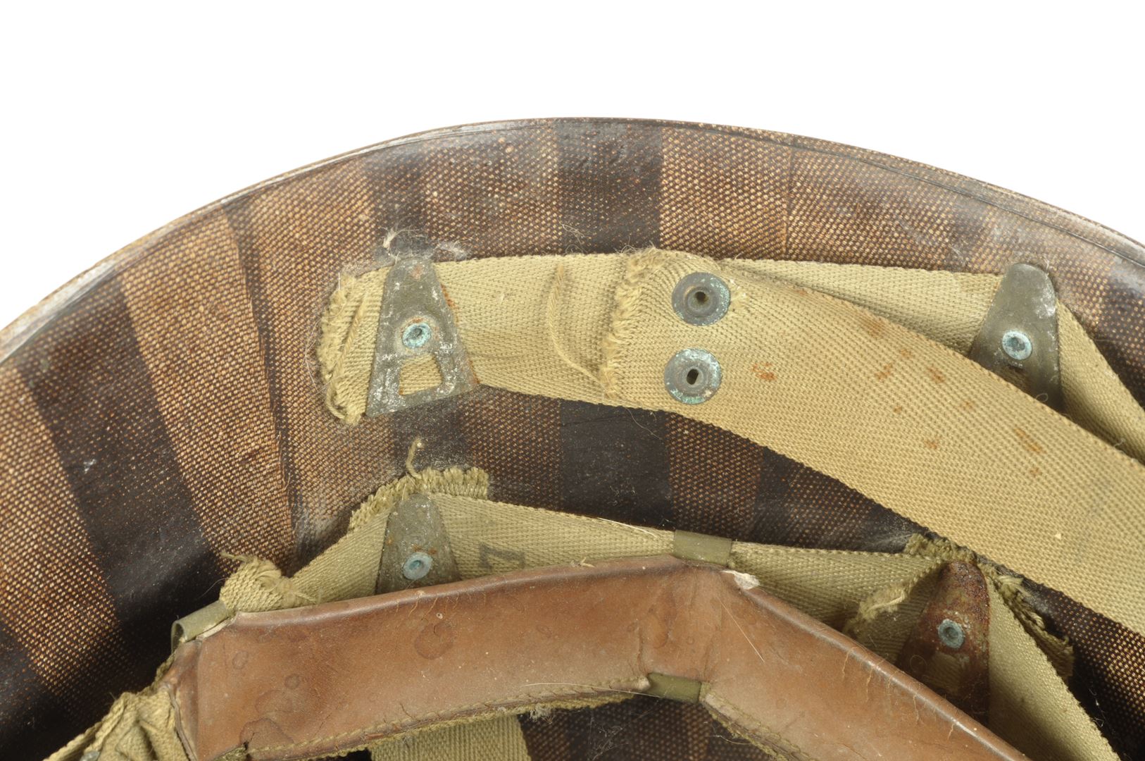 Casque US M avec grades de Capitaine et son sous casque IMP / PONTARLIER