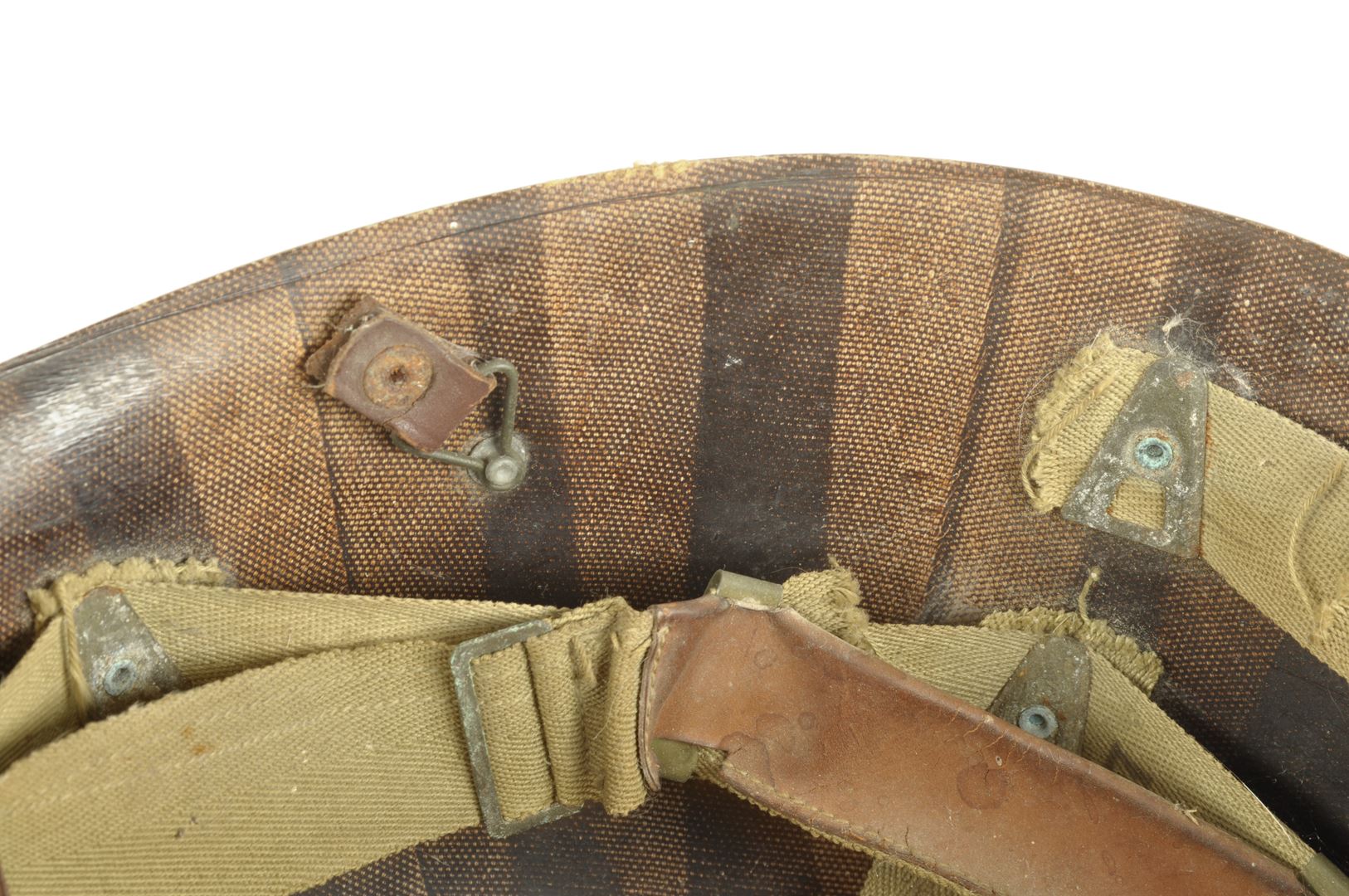 Casque US M avec grades de Capitaine et son sous casque IMP / PONTARLIER