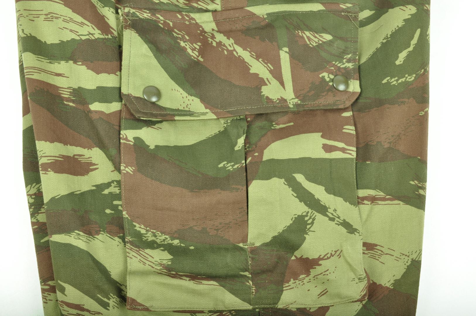 Pantalon TAP 47 / 56 camouflé / ETAT NEUF